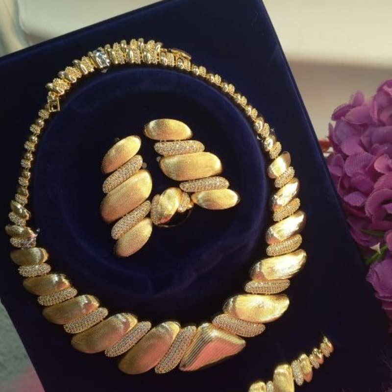 Jewelry set for wedding and Party